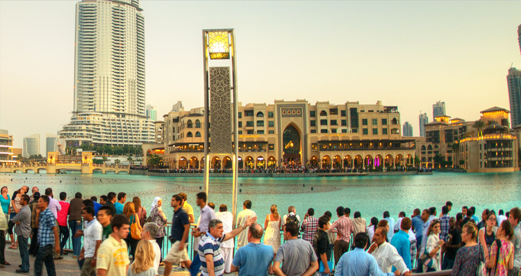 Население дубая 2024. Население Дубая 2023. Дубай численность населения на 2021. Объединенные арабские эмираты население. Население Дубая 1980.